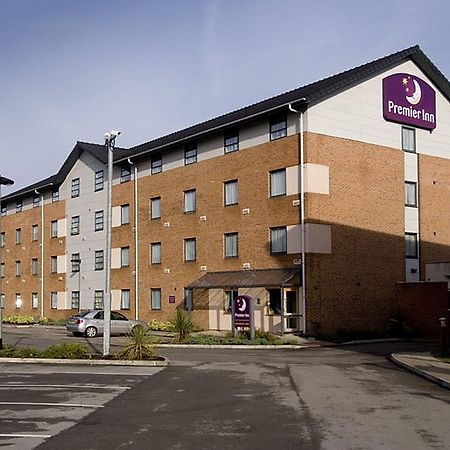Premier Inn Manchester West Didsbury Ngoại thất bức ảnh