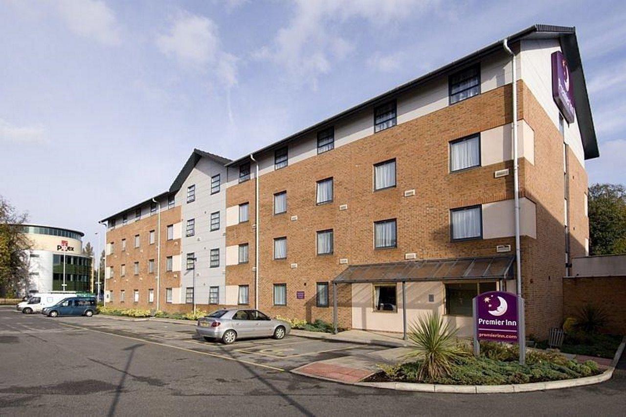 Premier Inn Manchester West Didsbury Ngoại thất bức ảnh